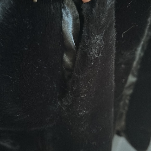 ⭐️SALE⭐️ Rachel Zoe Black Faux Fur Coat NWOT - Picture 12 of 17